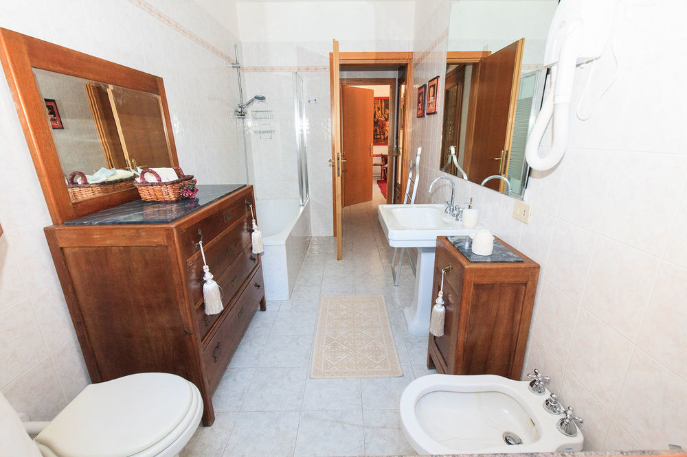 Domus Socolatae Apartments&Suites Фоллоника Экстерьер фото