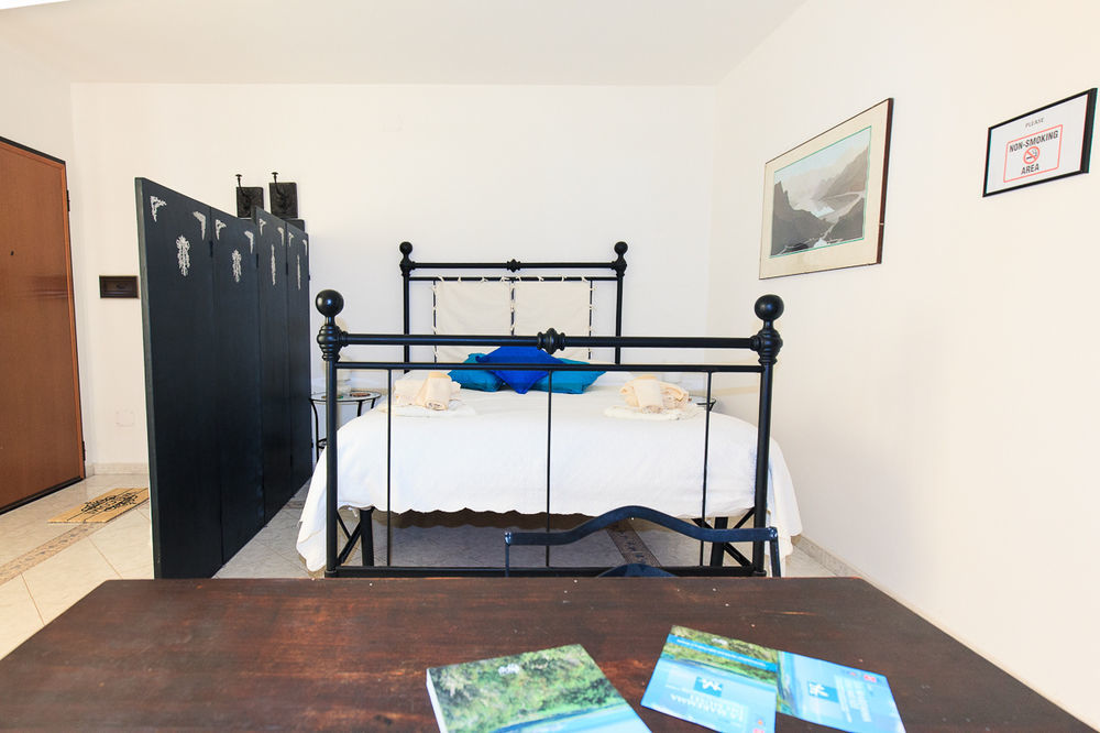 Domus Socolatae Apartments&Suites Фоллоника Экстерьер фото